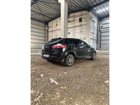 Sahibinden Renault Megane 1.6 Expression 2010 Model 