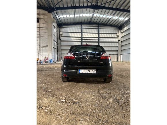 Sahibinden Renault Megane 1.6 Expression 2010 Model 