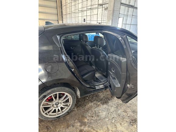 Sahibinden Renault Megane 1.6 Expression 2010 Model 