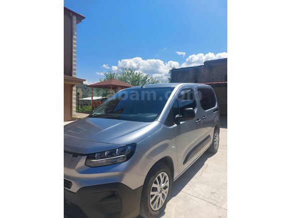 İlk Sahibinden 9000 km de Hatasız