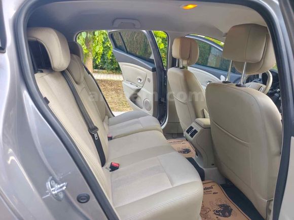 Sahibinden Renault Megane 1.5 dCi Privilege 2012 Model 