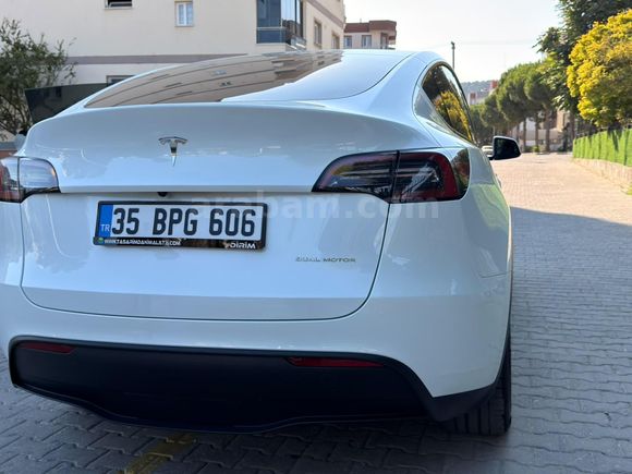 Sahibinden Tesla Model Y Long Range AWD 2023 Model