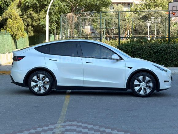 Sahibinden Tesla Model Y Long Range AWD 2023 Model