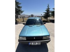 ACİLL SATLIK 1996 model orta kasa Brodway 1.4 motor