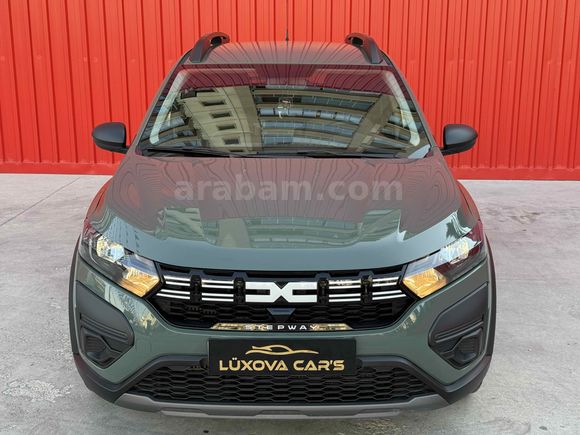 LÜXOVA CAR'S DAN Dacia Sandero Stepway 1.0 Tce Essential 2023 Model Ankara
