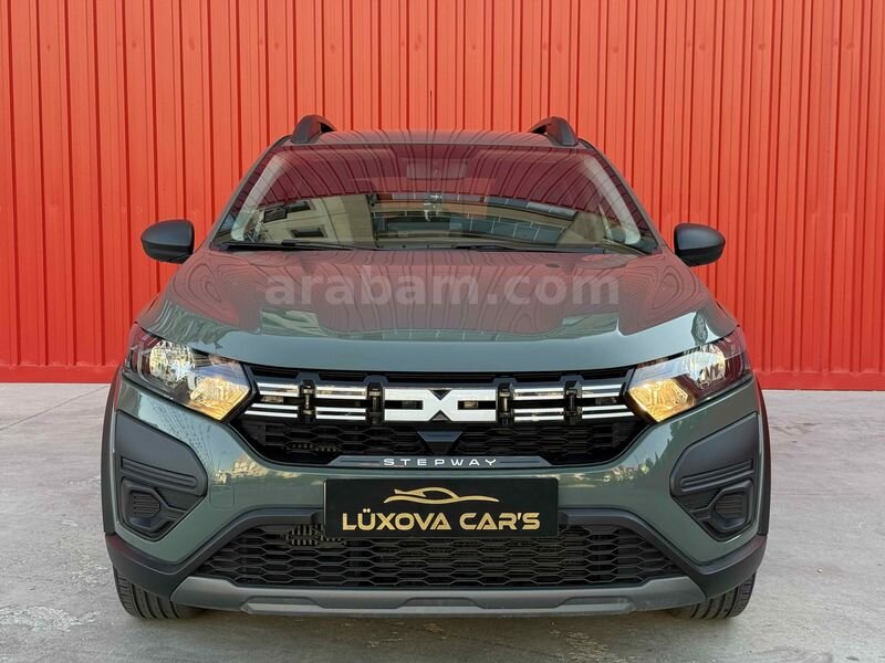 LÜXOVA CAR'S DAN Dacia Sandero Stepway 1.0 Tce Essential 2023 Model Ankara