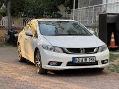 2016 model Honda Civic 1.6i VTEC Eco Elegance •Değişensiz•Tramersiz•  120500 km Beyaz