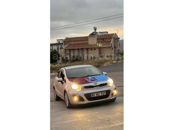 Sahibinden Kia Rio 1.4 CRDi Fancy 2014 Model 