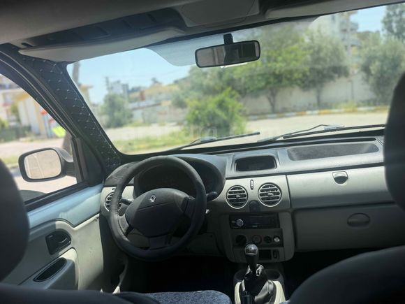 Mumicars tan Renault Kangoo Multix 1.5 dCi Authentique 2006 Model Mersin