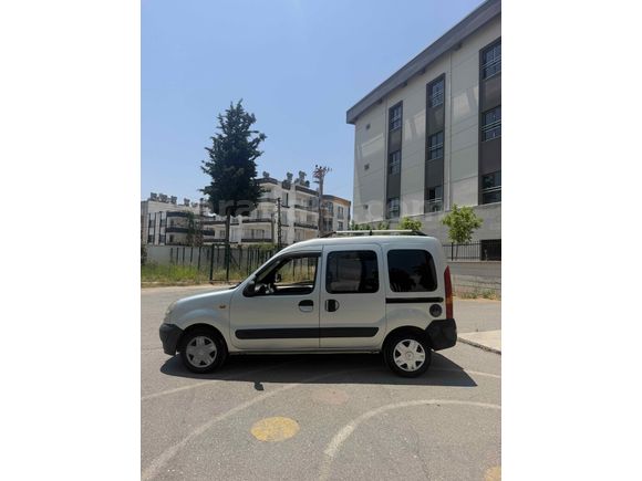 Mumicars tan Renault Kangoo Multix 1.5 dCi Authentique 2006 Model Mersin
