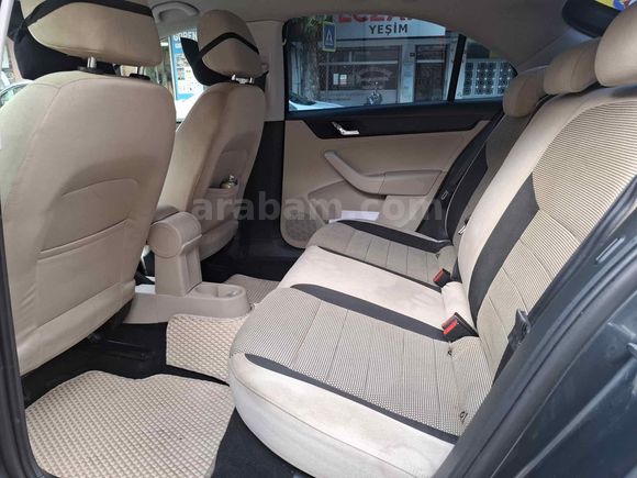 Sahibinden Skoda Rapid 1.6 CR TDI Elegance 2015 Model 