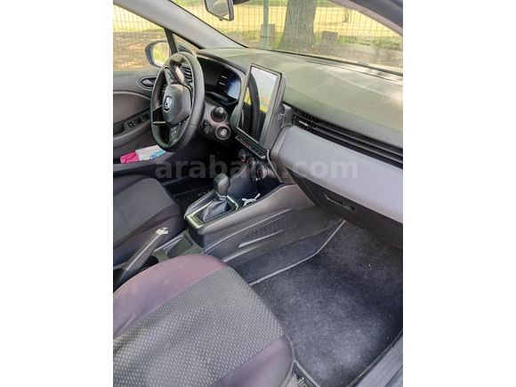 Sahibinden Renault Clio 1.0 TCe Equilibre 2023 Model