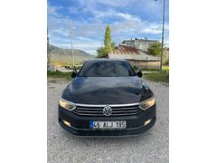 Galeriden Volkswagen Passat 1.6 TDi BlueMotion Comfortline 2015 Model Kahramanmaraş 250 km Siyah