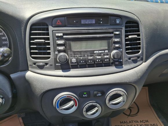 Sahibinden Hyundai Accent Era 1.4 Team 2011 Model