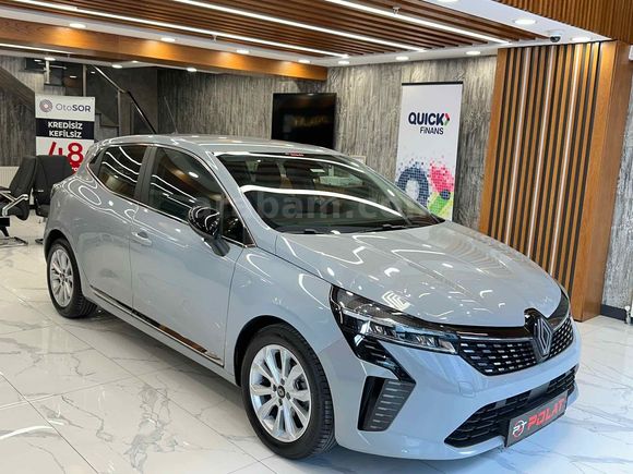 POLAT' 2025 MODEL 1.0 TCE RENAULT CLİO EVOLUTİON 15 DK KREDİ İLE