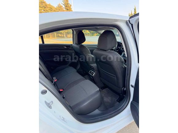 Sahibinden Renault Megane 1.3 TCe Touch 2025 Model 