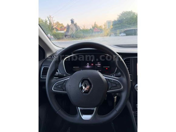 Sahibinden Renault Megane 1.3 TCe Touch 2025 Model 
