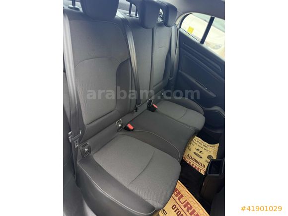 TEK EL 2022 MODEL Megane Sedan 1.3 TCe Joy EDC 40 BİN KM