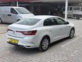 TEK EL 2022 MODEL Megane Sedan 1.3 TCe Joy EDC 40 BİN KM