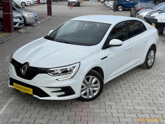 TEK EL 2022 MODEL Megane Sedan 1.3 TCe Joy EDC 40 BİN KM