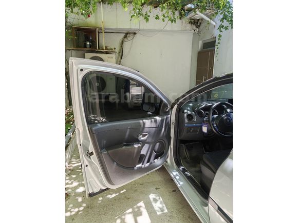 Sahibinden Renault Clio 1.5 dCi Extreme 2008 Model