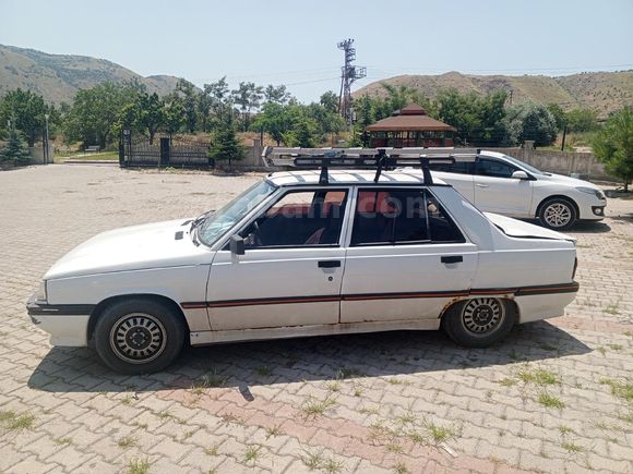 Sahibinden Renault R 9 1.4 Broadway 1994 Model