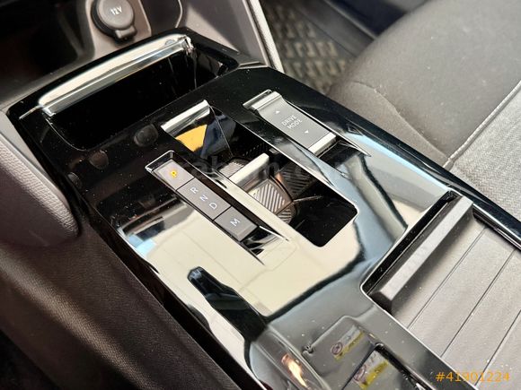 Premium Auto 35 - 6.708 Km-Hatasız-Geri Görüş Kameralı C4