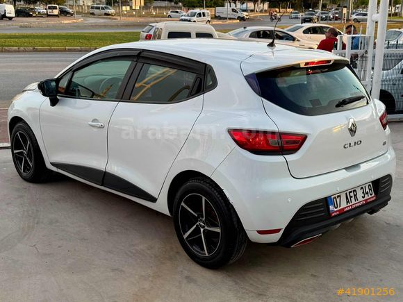 I AKCA I 2016 + MAKYAJLI KASA - LEDLİ + 1.5 DCİ JOY