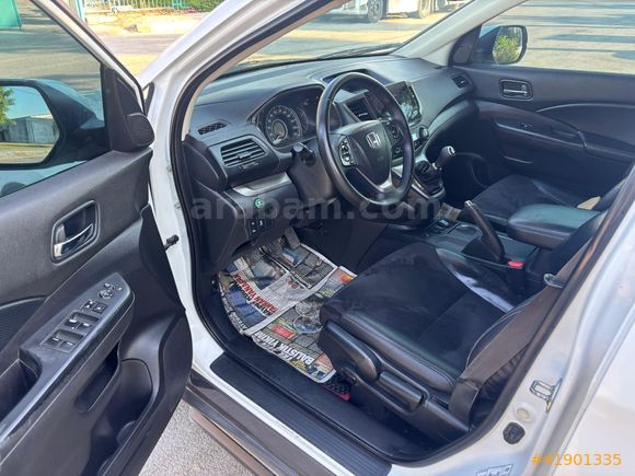 KARAAĞAÇ OTOMOTİV 2013 MODEL HONDA CR-V DİZEL