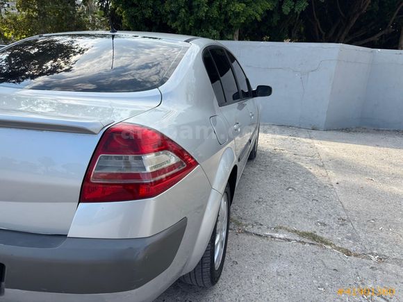 KARAAĞAÇ OTOMOTİV 2009 MODEL MEGANE II DİZEL