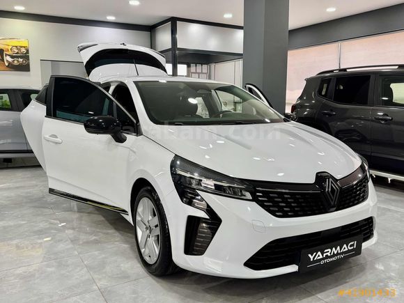 YARMACI OTOMOTİV'DEN 2024 CLİO EVOLUTİON HATASIZ BOYASIZ