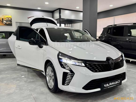 YARMACI OTOMOTİV'DEN 2024 CLİO EVOLUTİON HATASIZ BOYASIZ