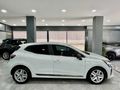 YARMACI OTOMOTİV'DEN 2024 CLİO EVOLUTİON HATASIZ BOYASIZ