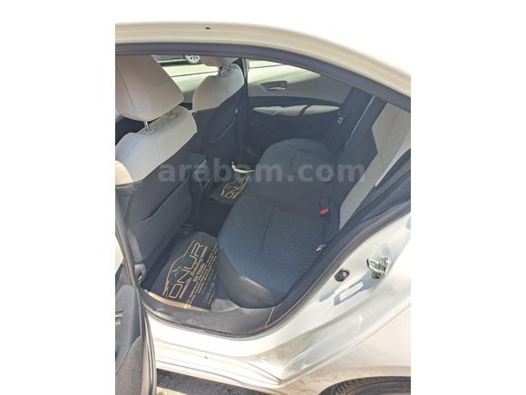 "Acil Fiyat Düştü! / 2024 Çıkışlı / 30 Bin Km / Hatasız Corolla"