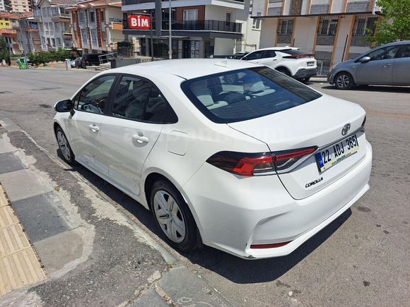 "Acil Fiyat Düştü! / 2024 Çıkışlı / 30 Bin Km / Hatasız Corolla"