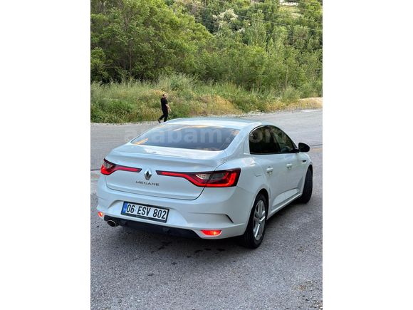 Sahibinden 2017   Renault Megane 1.6 Joy 16  valf