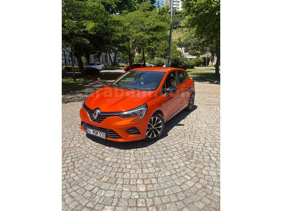 İkinci Sahibinden Renault Clio 1.0 TCe Touch 2023 Model 