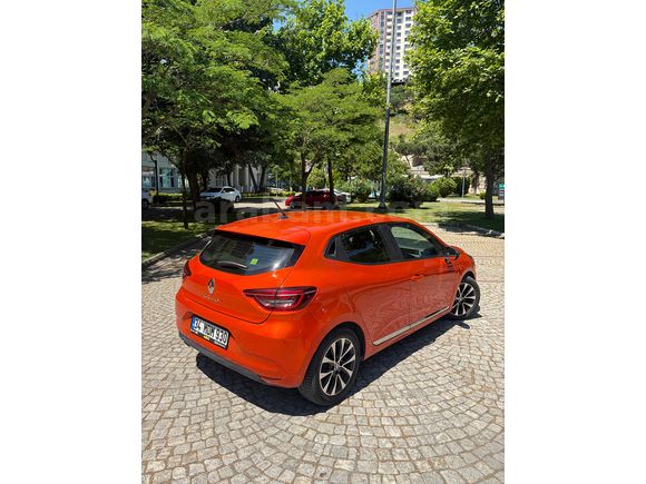 İkinci Sahibinden Renault Clio 1.0 TCe Touch 2023 Model 
