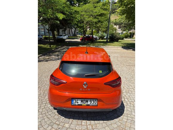 İkinci Sahibinden Renault Clio 1.0 TCe Touch 2023 Model 