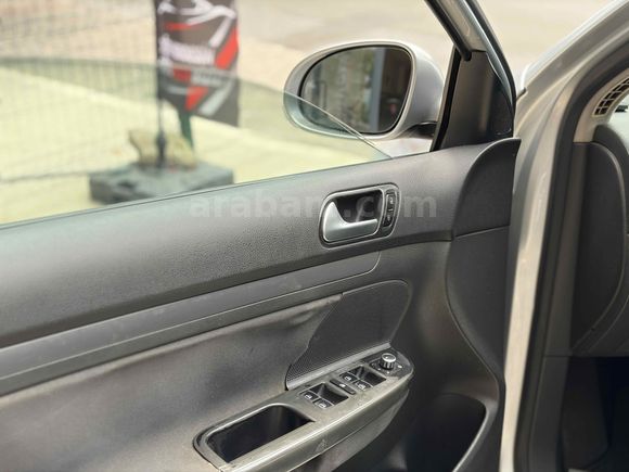 Galeriden Volkswagen Jetta 1.6 Primeline 2007 Model Kocaeli
