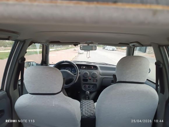 TOFAŞ PARASINA KLİMALI CLİO MOTORLU DACİA