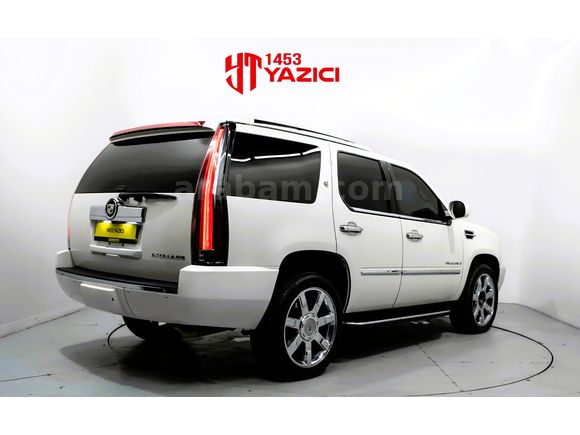 ORJİNAL 204 BİN MİL'DE CADİLLAC ESCALADE TR'NİN EN UYGUNU ACİL SATILIK