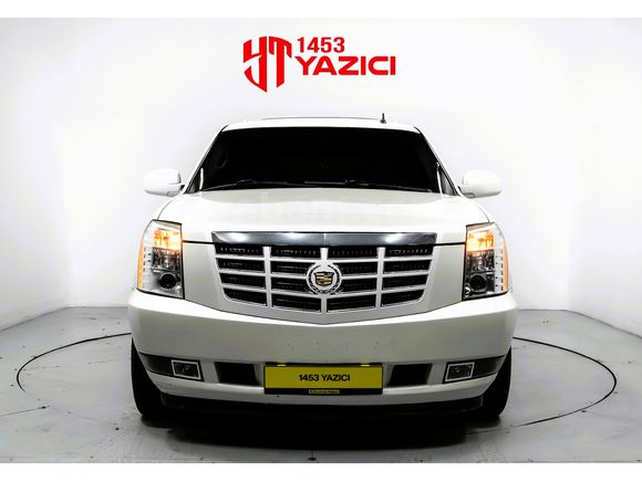 ORJİNAL 204 BİN MİL'DE CADİLLAC ESCALADE TR'NİN EN UYGUNU ACİL SATILIK