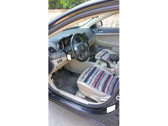 Sahibinden Mitsubishi Lancer 1.5 Invite 2009 Model