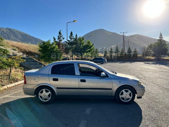 Sahibinden Opel Astra 1.6 CD 2000 Model