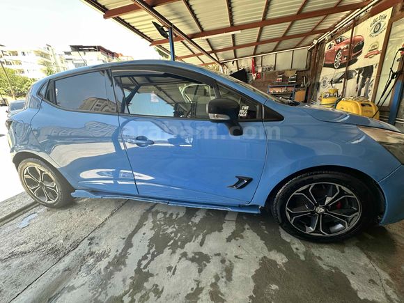 Sahibinden Renault Clio 0.9 TCe Touch 2013 Model 
