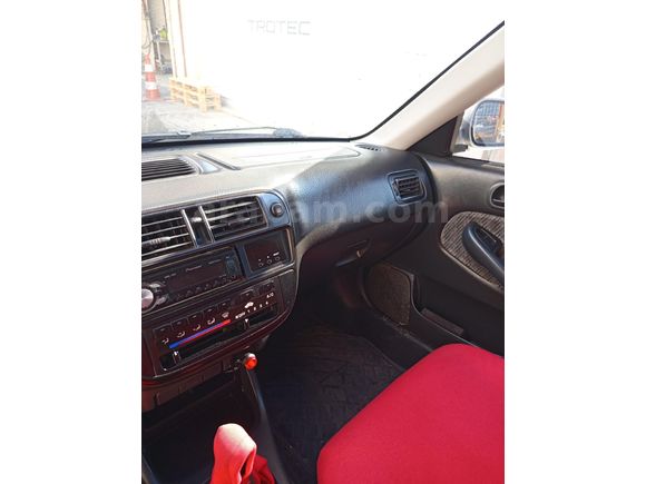 Sahibinden Honda Civic 1.6 i ES 2000 Model