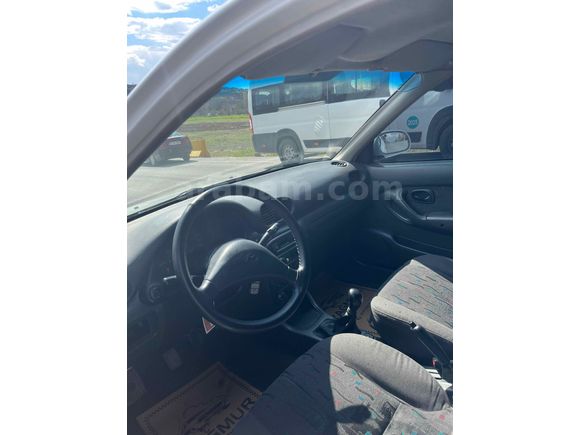 Sahibinden Hyundai Accent 1.5 GLS 1998 Model 