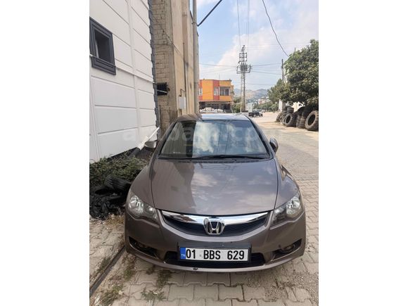 Sahibinden Honda Civic 1.6i VTEC Dream 2010 Model 