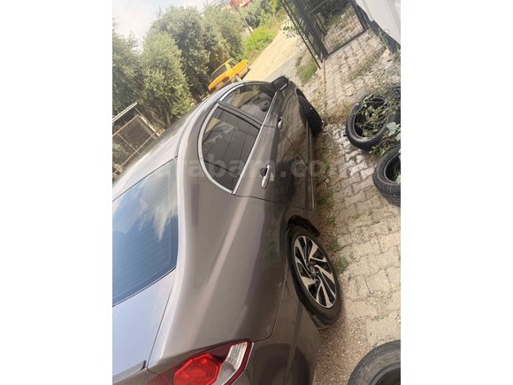 Sahibinden Honda Civic 1.6i VTEC Dream 2010 Model 
